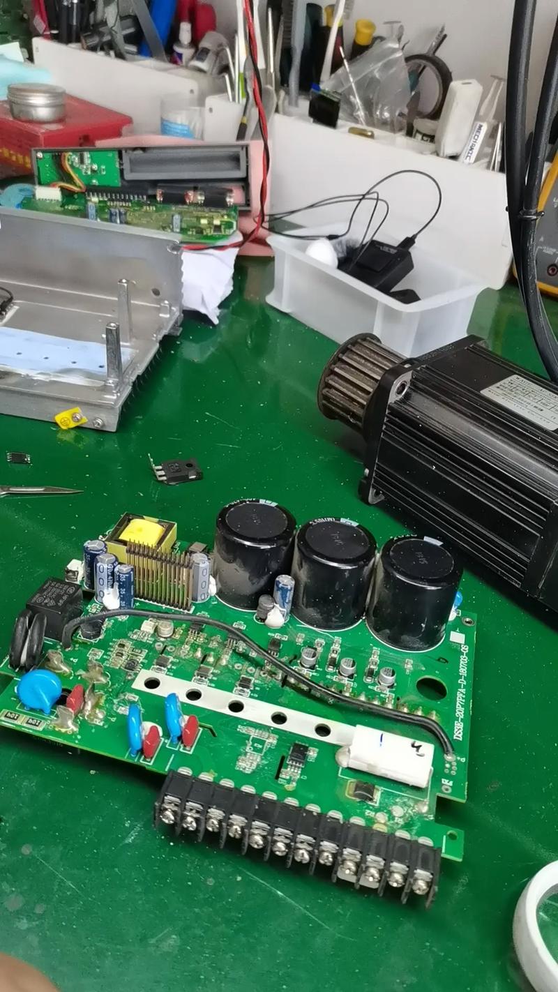 維修伺服驅動器修理，維修伺服驅動電機視頻教程